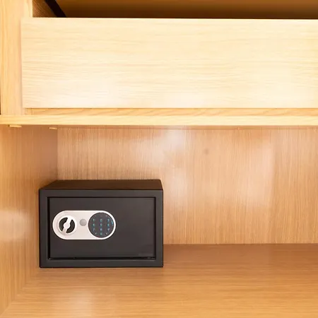 Alma Ventura House - *